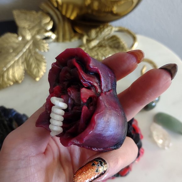 Custom Flower Beeswax Candle Aromatherapy Set w/ Diffuser, Potpourri & Crystal - Picture 10 of 16